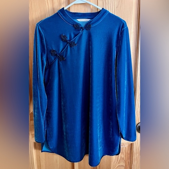 Soft Surroundings Velvet Velour Blue Women's Top Size PM Mandarin Elegant Gift - Picture 7 of 15